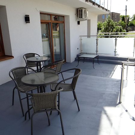 La Mer Pokoje I Apartamenty Wladyslawowo Exterior photo